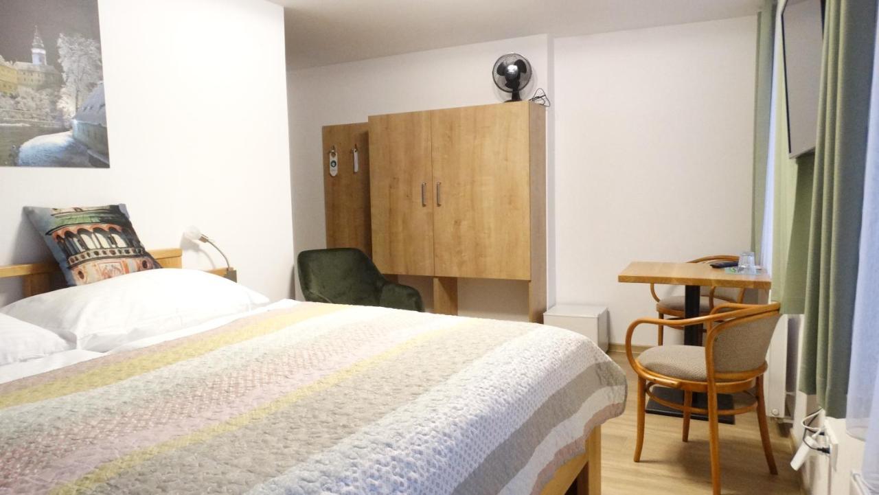 Hotel Garni Villa Areka 체스키크룸로프 외부 사진