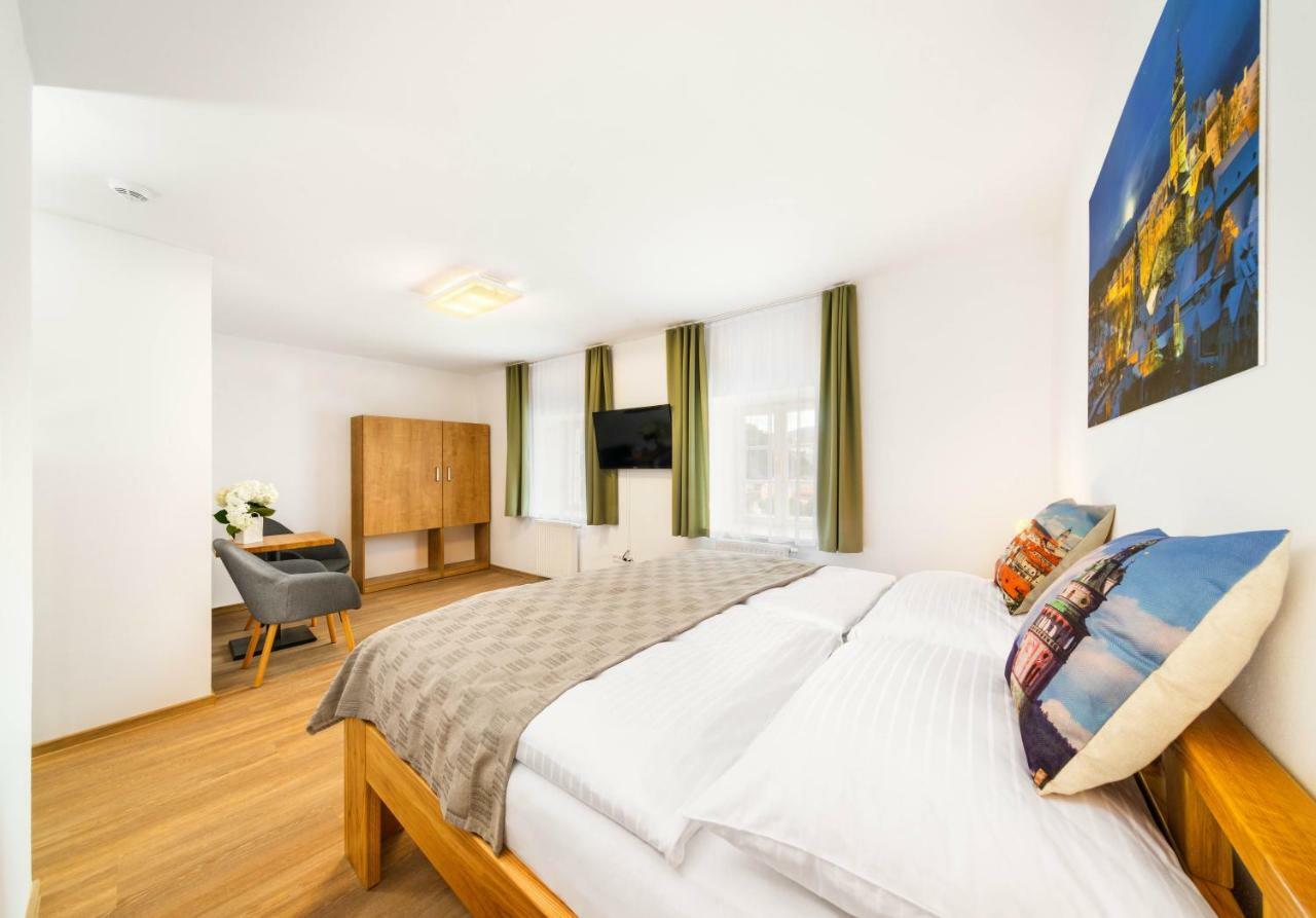 Hotel Garni Villa Areka 체스키크룸로프 외부 사진