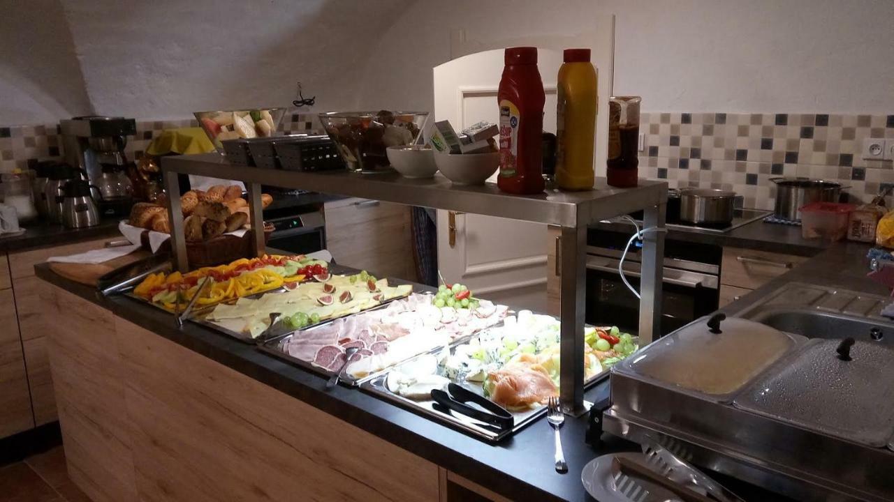 Hotel Garni Villa Areka 체스키크룸로프 외부 사진